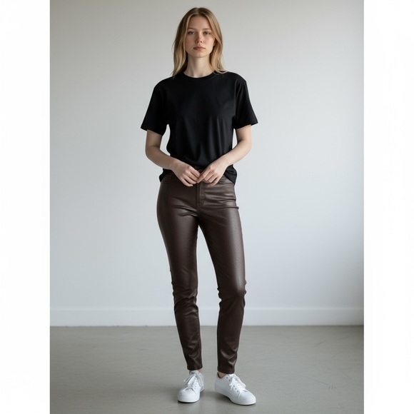 SPANX Pants - Spanx Size Medium Black Leather Like Pant Noir Skinny Pull On Legging